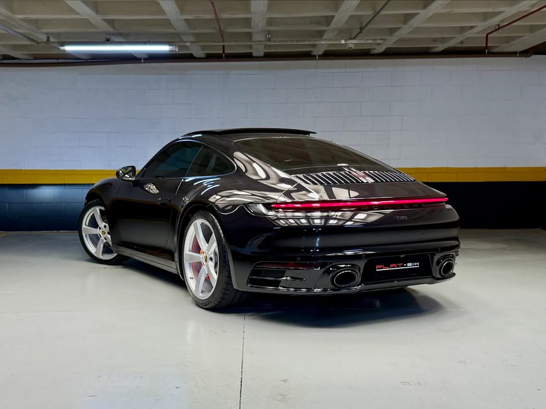 PORSCHE 911 CARRERA - Imagem 2