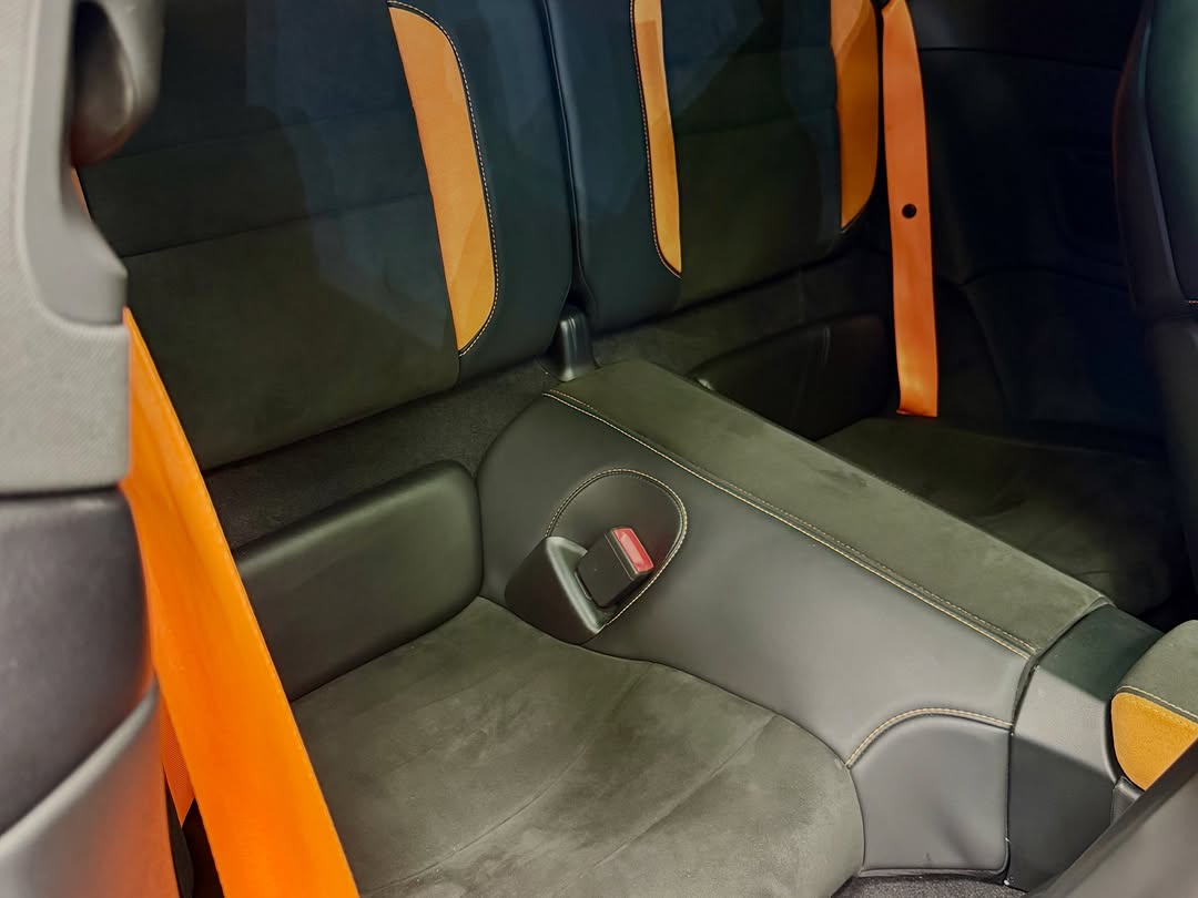 PORSCHE 911 CARRERA - Imagem 13