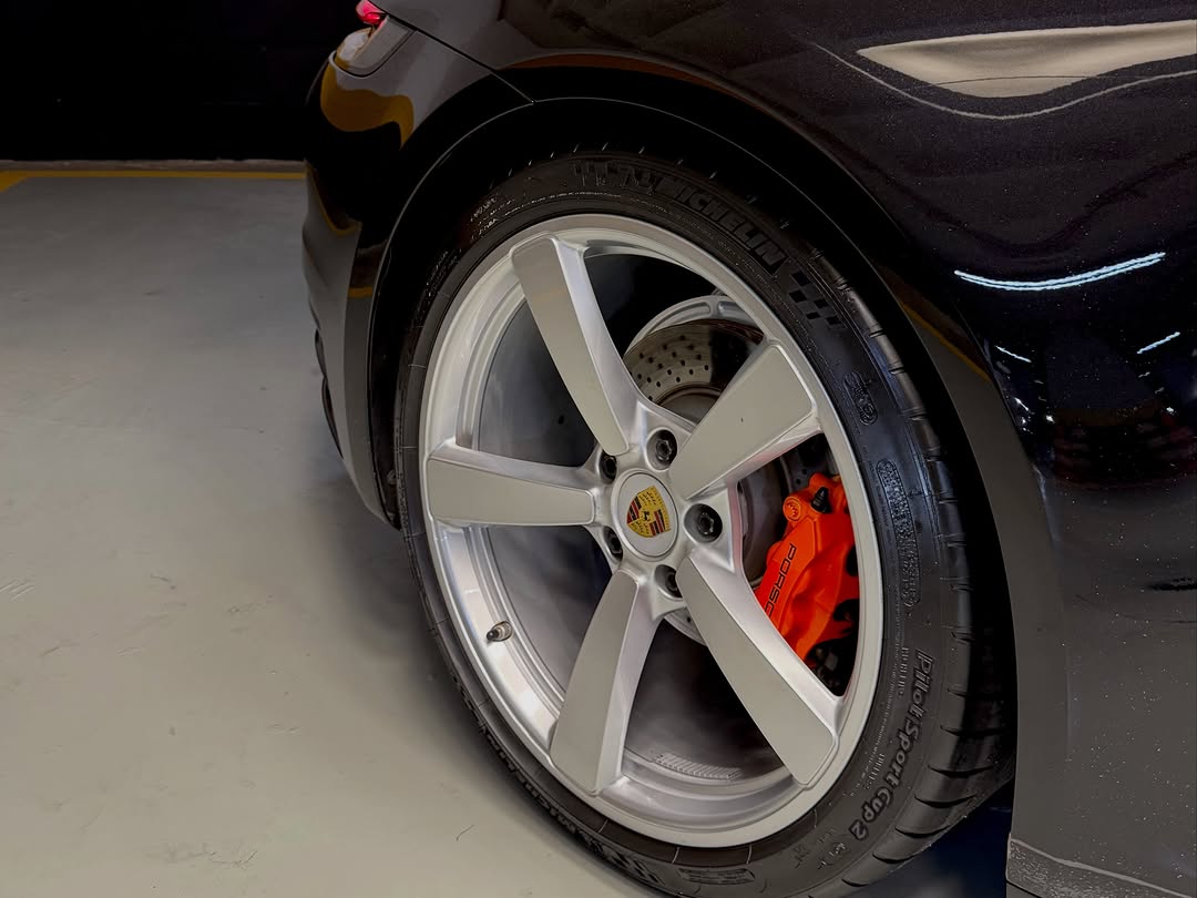 PORSCHE 911 CARRERA - Imagem 7