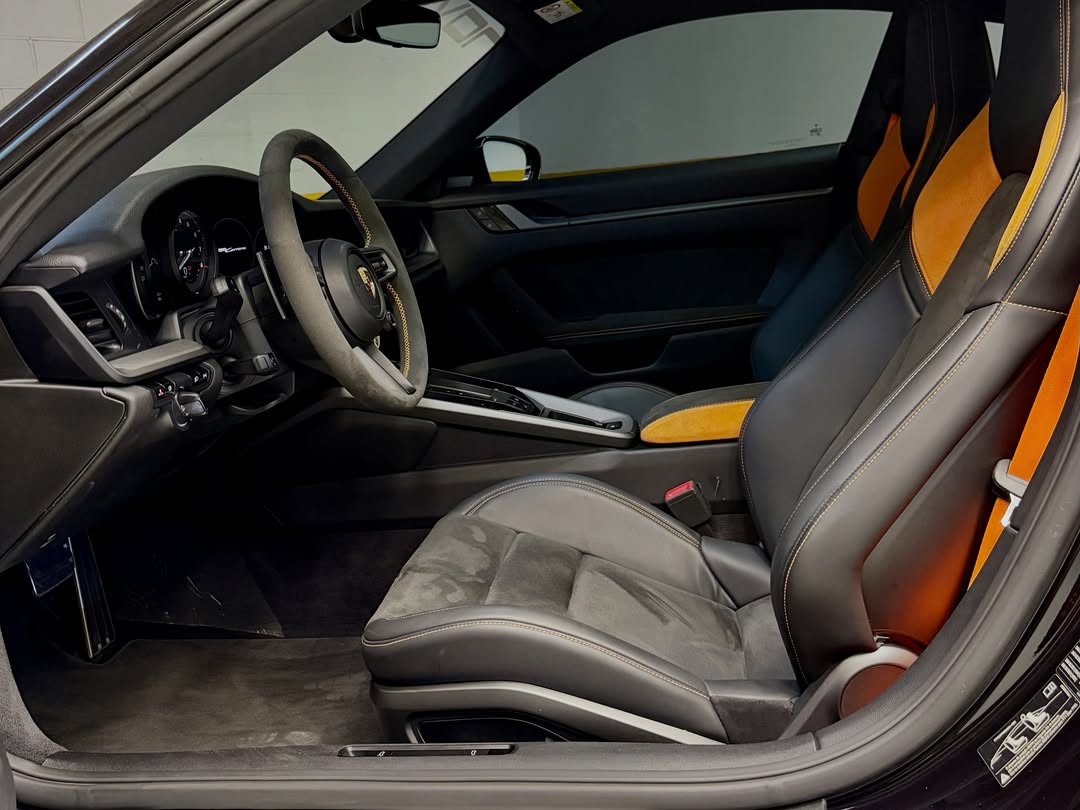 PORSCHE 911 CARRERA - Imagem 9