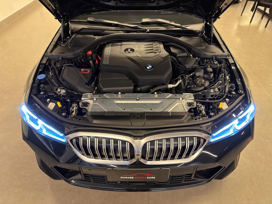 BMW 320I M SPORT - Imagem 12