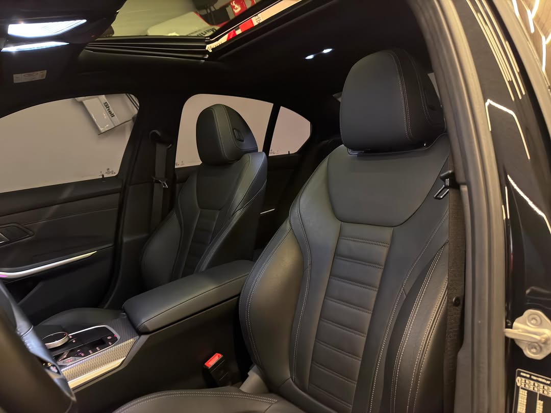 BMW 320I M SPORT - Imagem 8