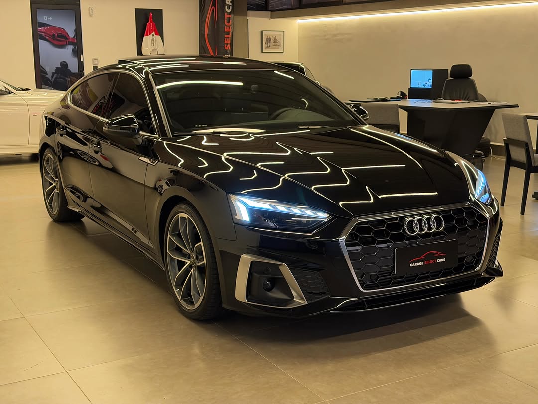 AUDI A5 SPORTBACK S-LINE - Imagem 3
