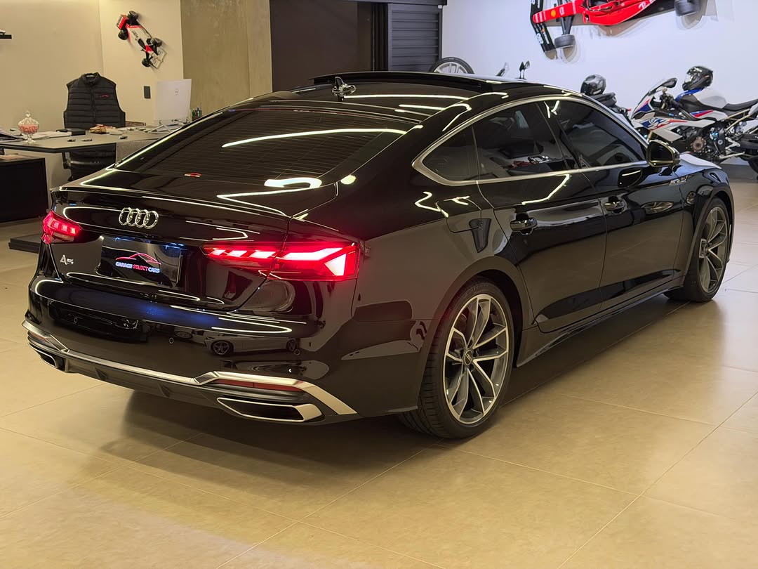 AUDI A5 SPORTBACK S-LINE - Imagem 4