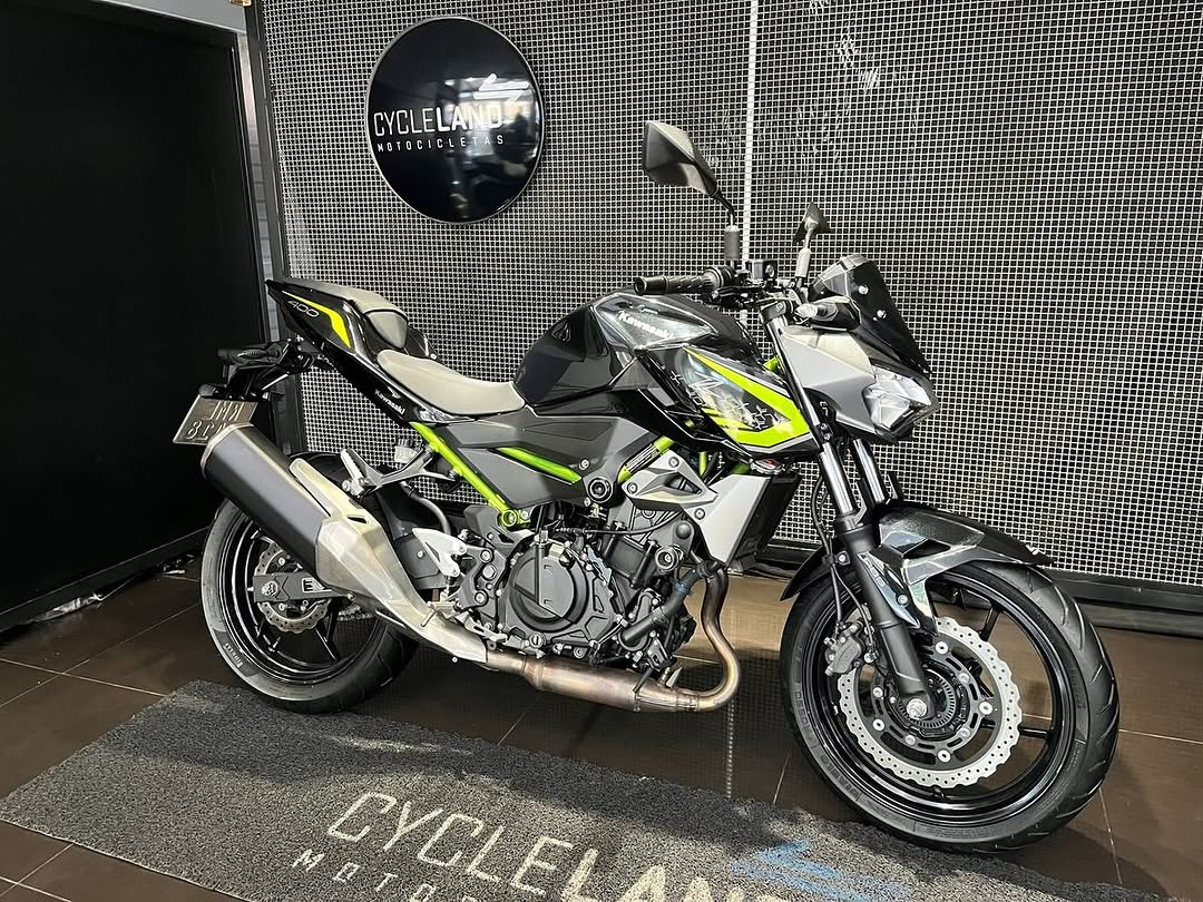 KAWASAKI Z400 - Imagem 2