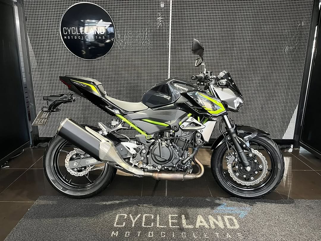 KAWASAKI Z400 - Imagem 3