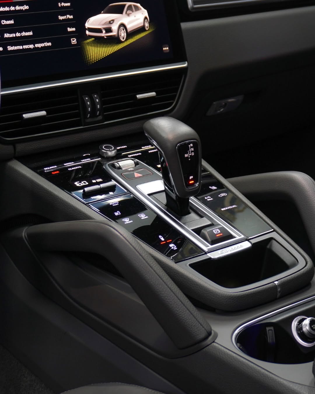 PORSCHE CAYENNE E-HYBRID COUPÉ AWD TIPTRONIC S - Imagem 5