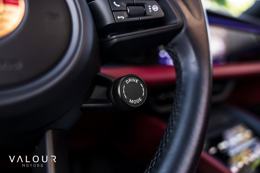 PORSCHE MACAN - Imagem 13