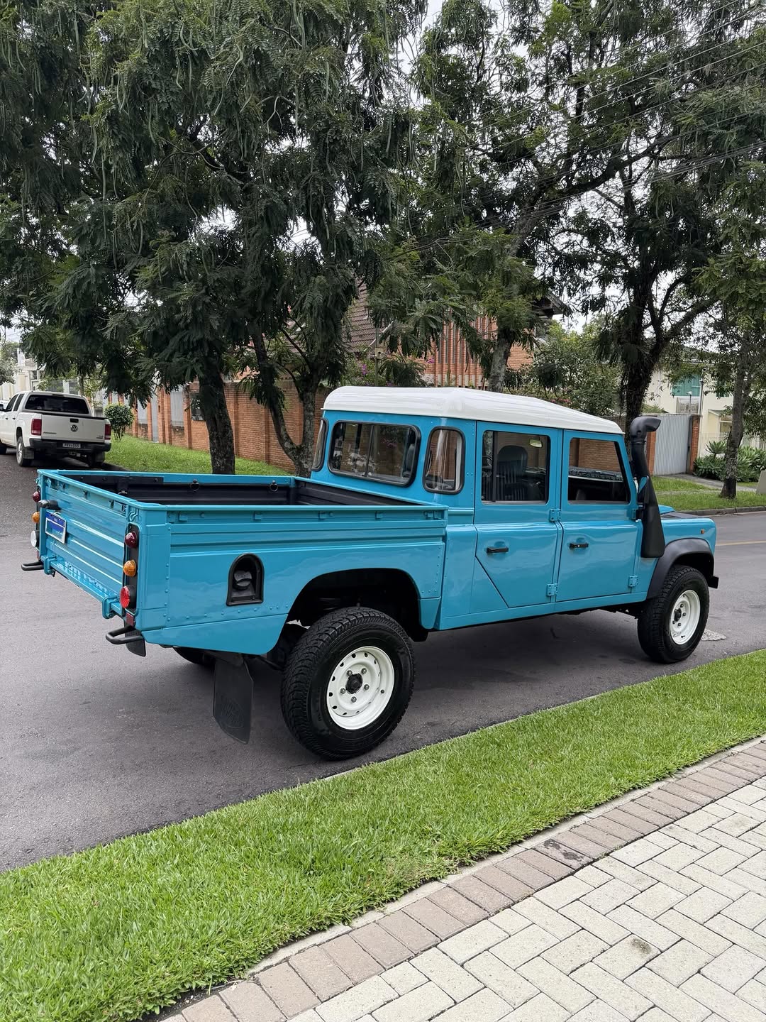 LAND ROVER DEFENDER 130 300TDI CD - Imagem 4