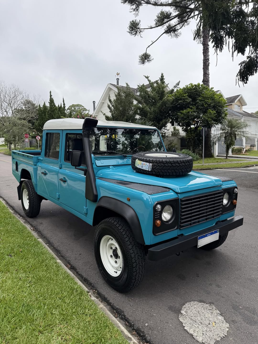 LAND ROVER DEFENDER 130 300TDI CD - Imagem 6