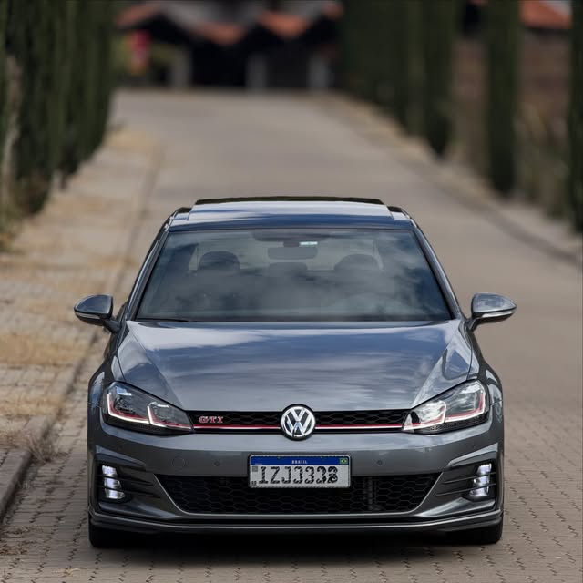 VOLKSWAGEN GOLF GTI - Imagem 13