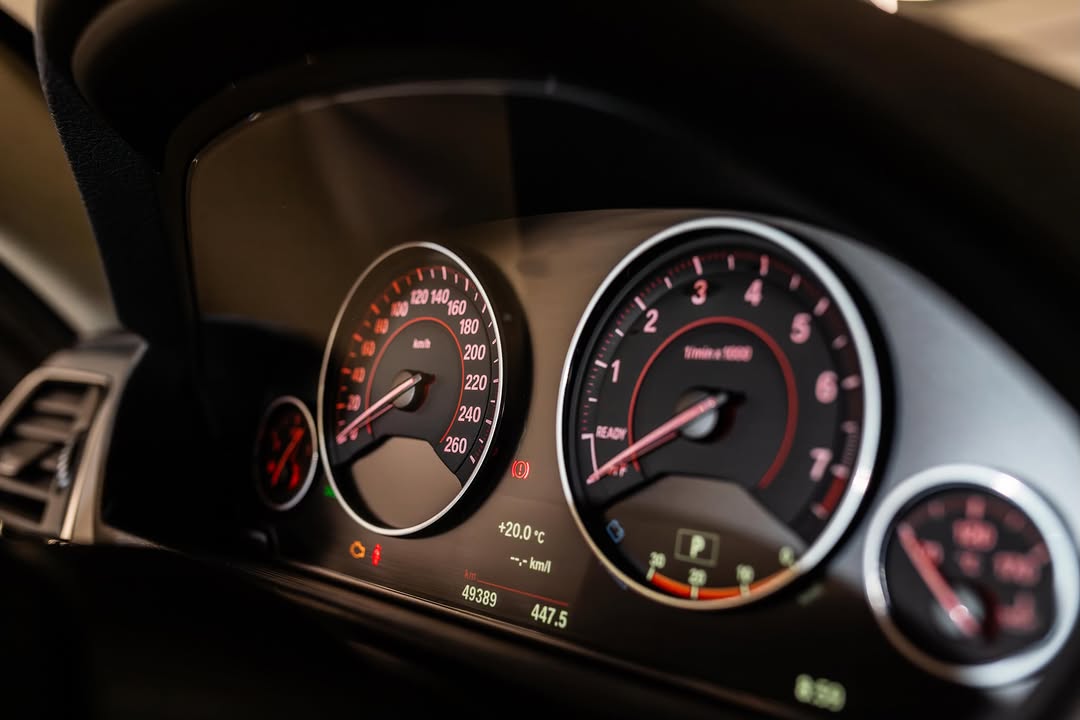 BMW 320I ACTIVE FLEX - Imagem 6