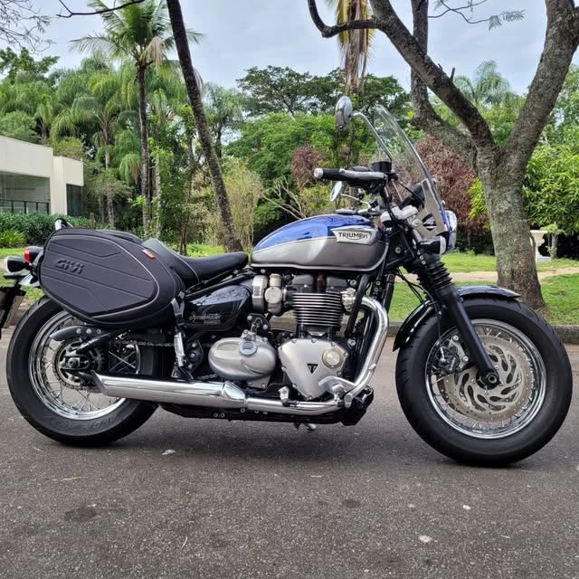 TRIUMPH BONNEVILLE SPEEDMASTER 1200 - Imagem 2