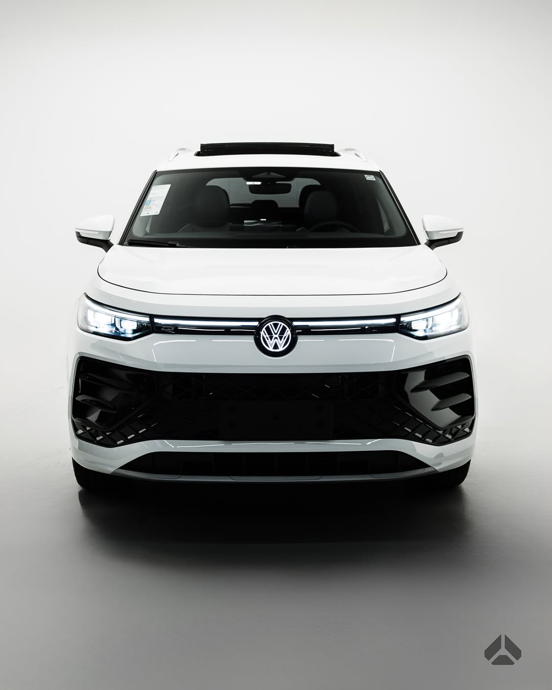VOLKSWAGEN TIGUAN R-LINE - Imagem 2