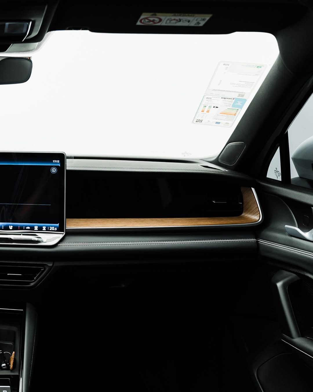 VOLKSWAGEN TIGUAN R-LINE - Imagem 6