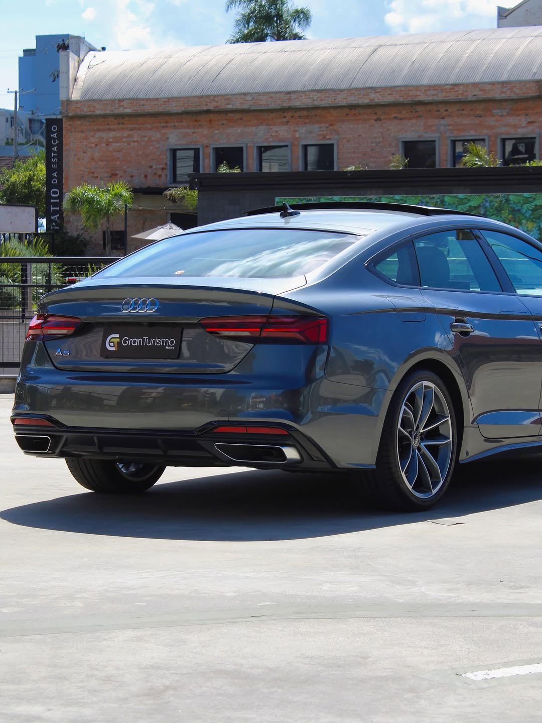 AUDI A5 SPORTBACK PERFORMANCE BLACK - Imagem 3