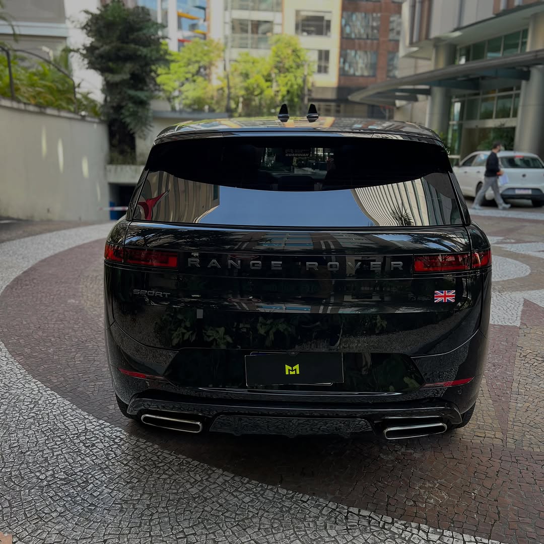 LAND ROVER RANGE ROVER SPORT AUTOBIOGRAPHY PHEV P550E - Imagem 6