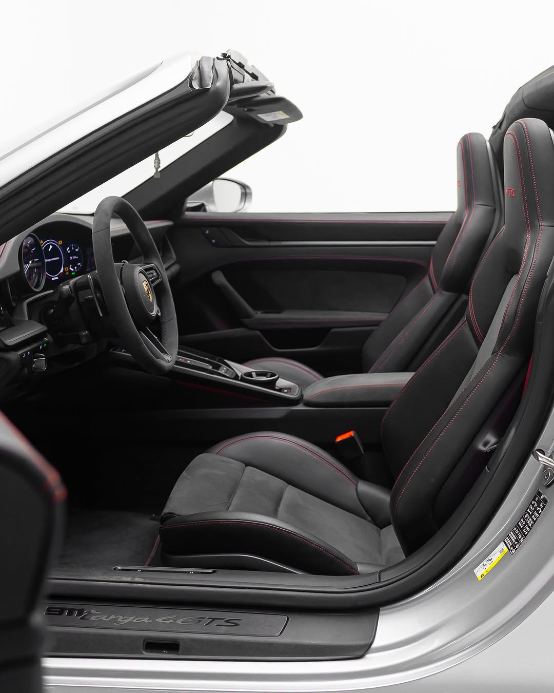 PORSCHE 911 TARGA 4 GTS - Imagem 5
