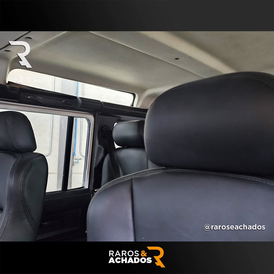 LAND ROVER DEFENDER 110 CSW - Imagem 13