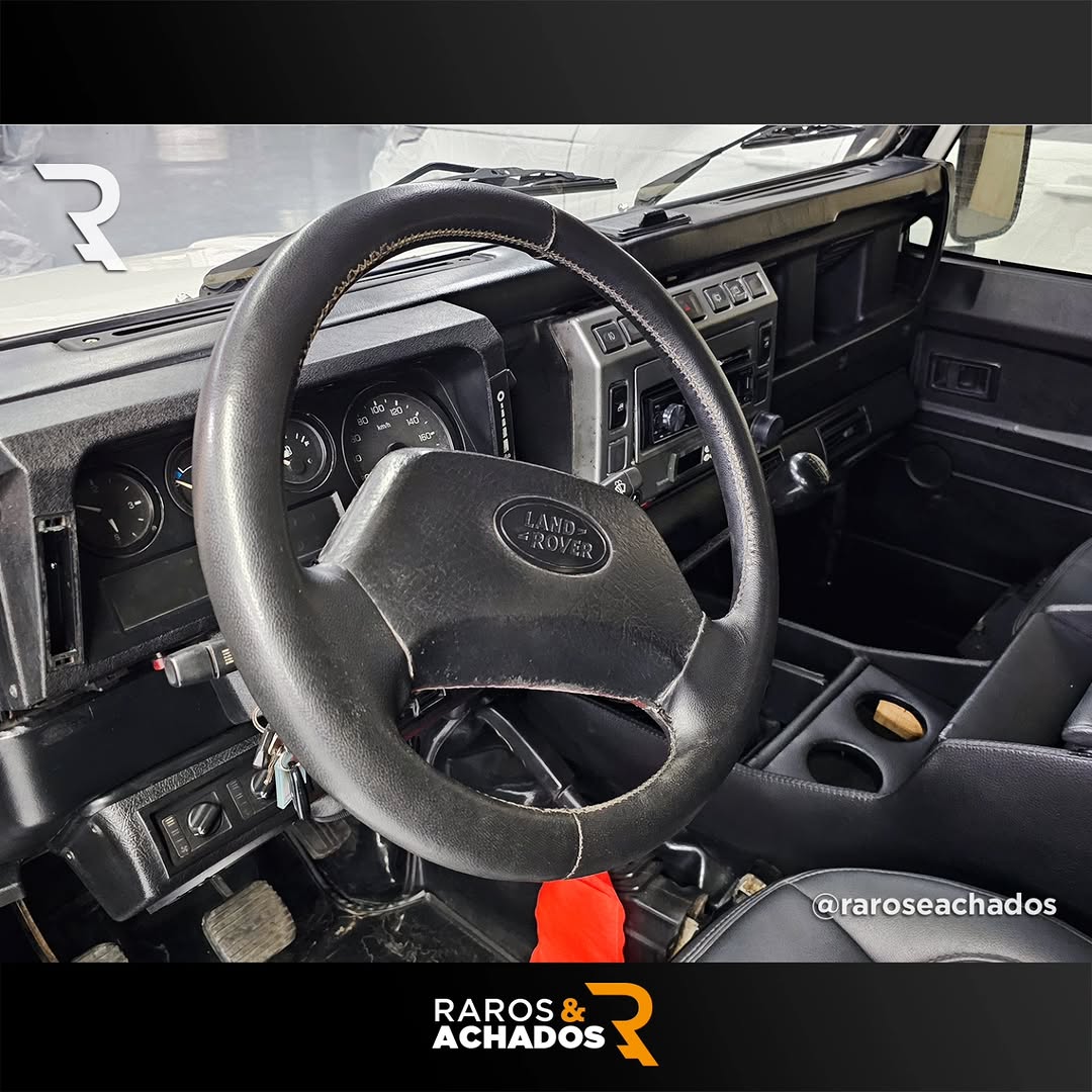 LAND ROVER DEFENDER 110 CSW - Imagem 16