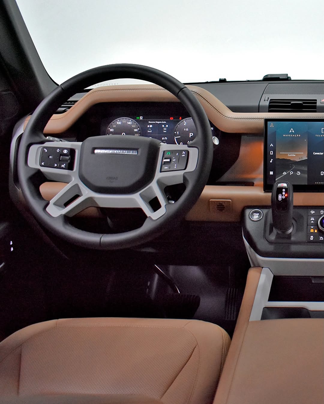 LAND ROVER DEFENDER X-DYNAMIC HSE D350 - Imagem 4