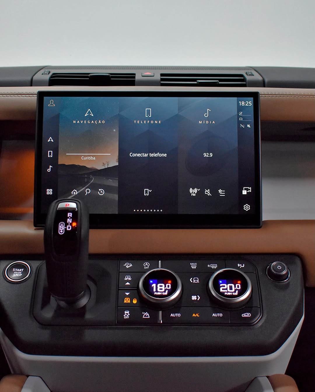 LAND ROVER DEFENDER X-DYNAMIC HSE D350 - Imagem 6