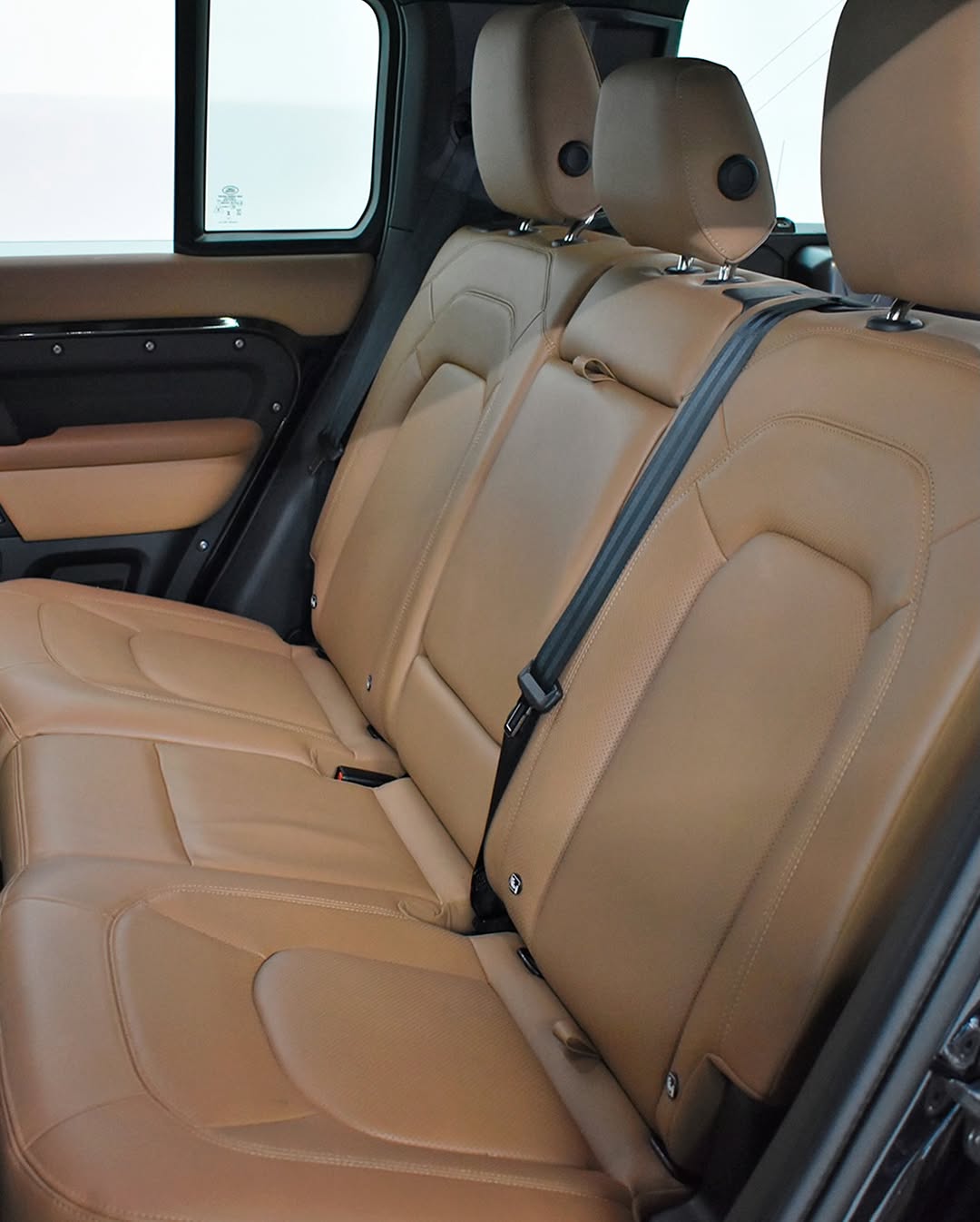 LAND ROVER DEFENDER X-DYNAMIC HSE D350 - Imagem 8