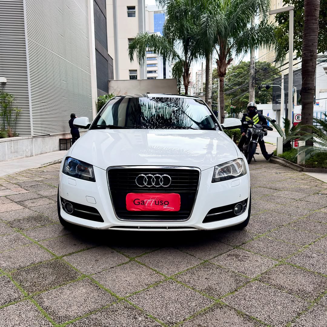AUDI A3 SPORTBACK AMBITION 2.0 TURBO 16V - Imagem 2