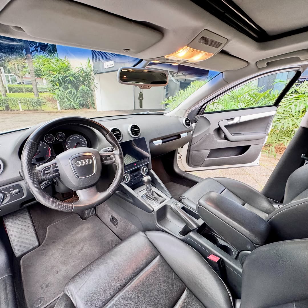 AUDI A3 SPORTBACK AMBITION 2.0 TURBO 16V - Imagem 8