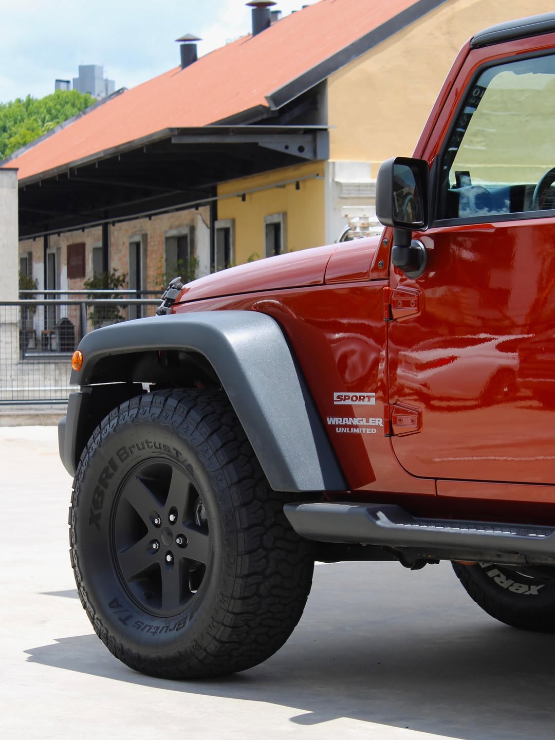 JEEP WRANGLER UNLIMITED SPORT - Imagem 4