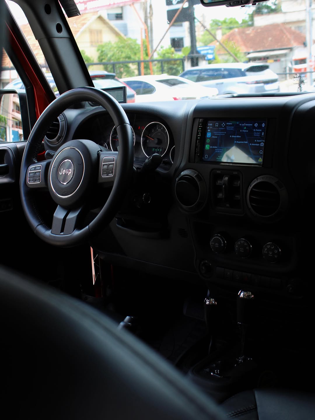 JEEP WRANGLER UNLIMITED SPORT - Imagem 6