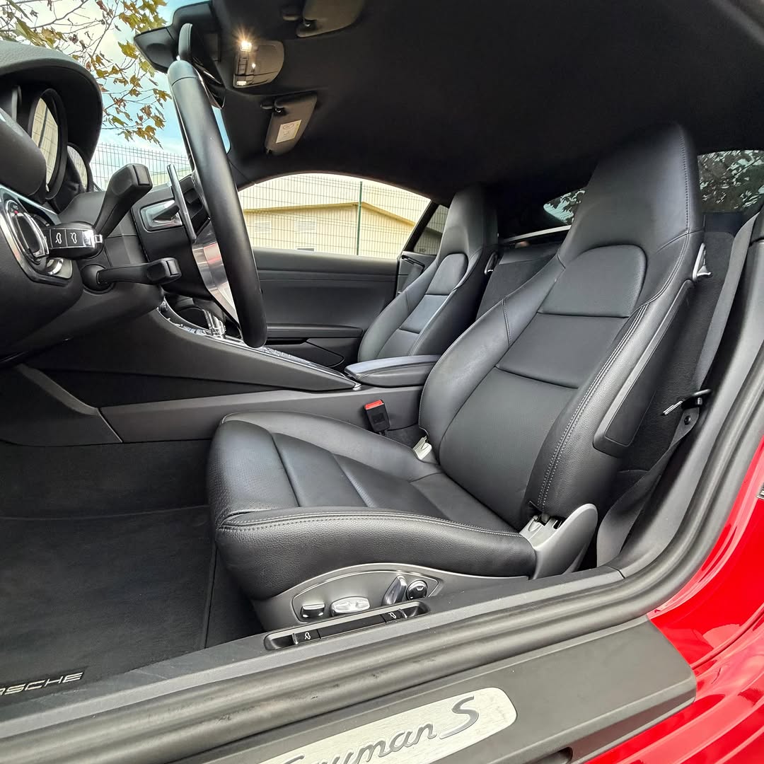 PORSCHE 718 CAYMAN S - Imagem 2