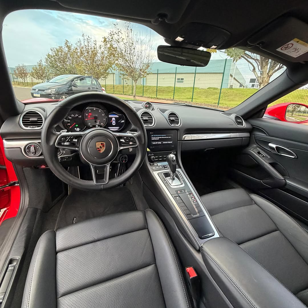 PORSCHE 718 CAYMAN S - Imagem 4
