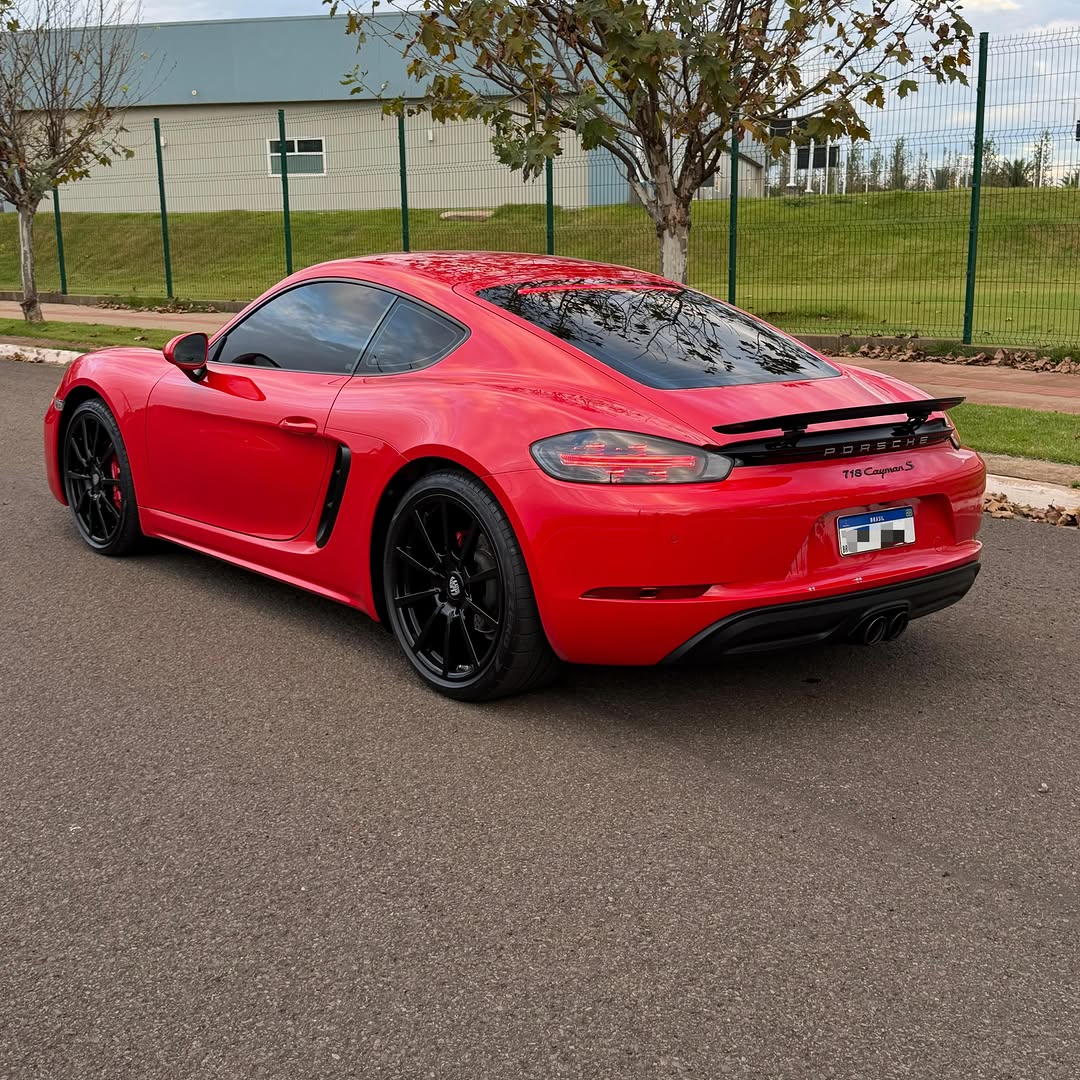 PORSCHE 718 CAYMAN S - Imagem 8