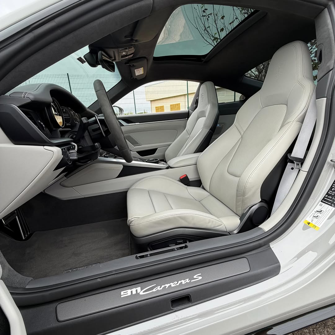 PORSCHE 911 CARRERA S - Imagem 4