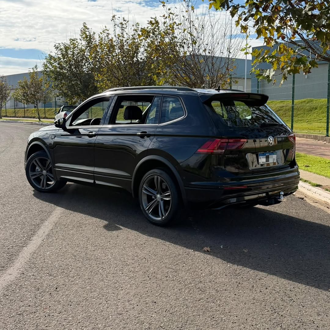 VOLKSWAGEN TIGUAN R-LINE - Imagem 2