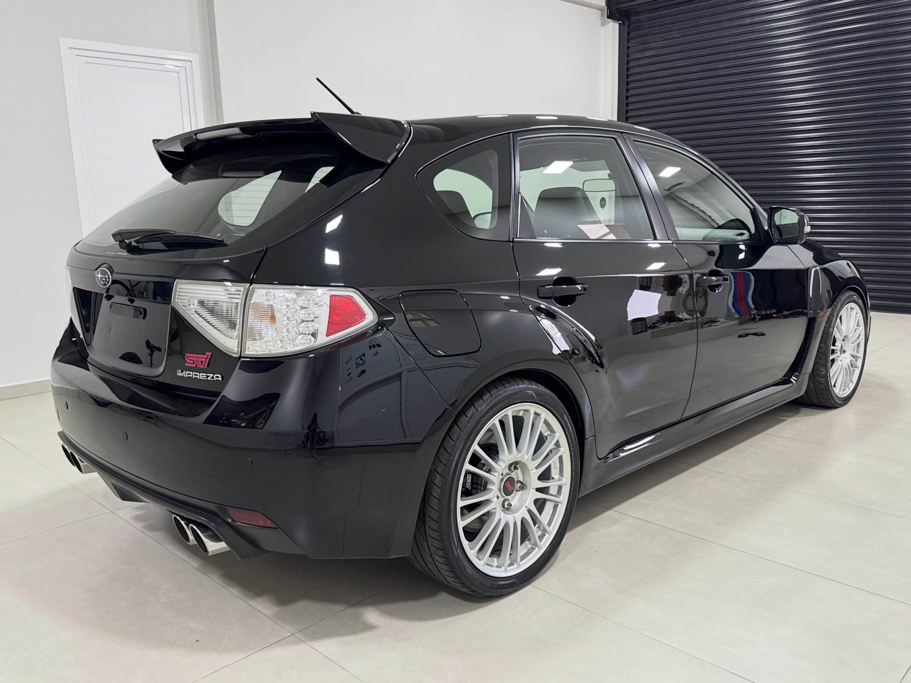 SUBARU IMPREZA STI - Imagem 3