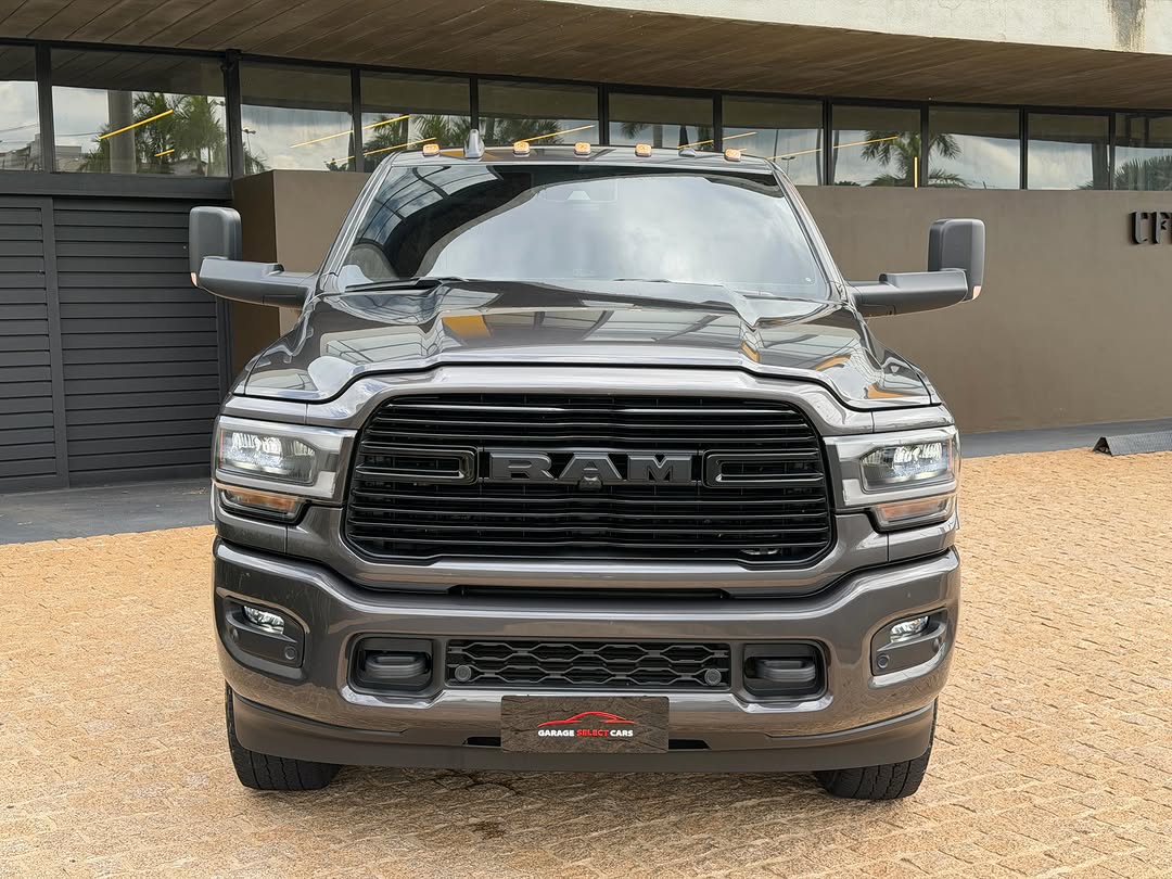 RAM 3500 NIGHT EDITION - Imagem 2