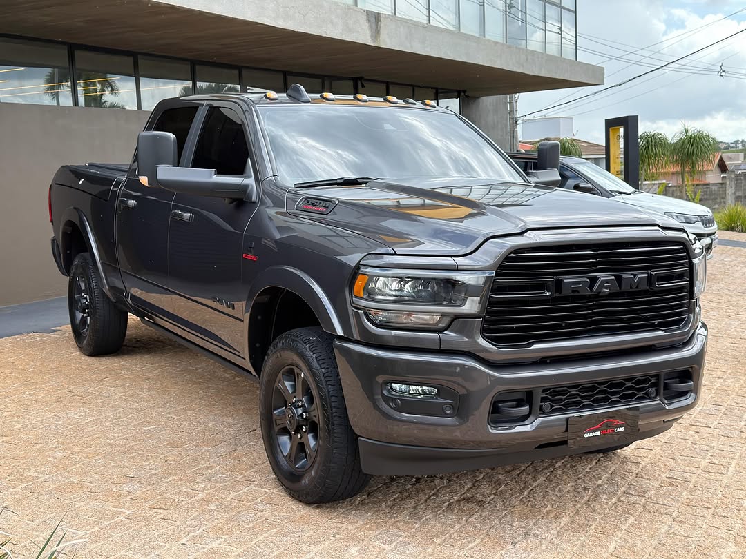 RAM 3500 NIGHT EDITION - Imagem 3