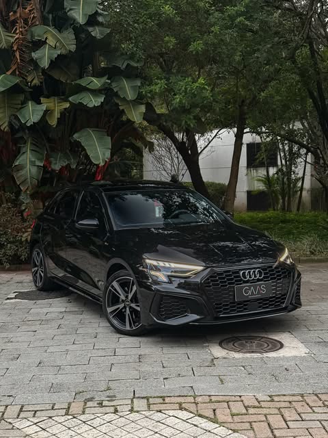 AUDI A3 SPORTBACK PERFORMANCE BLACK 40 TFSI MHEV S TRONIC - Imagem 3