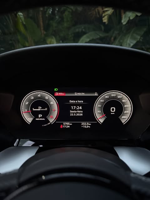 AUDI A3 SPORTBACK PERFORMANCE BLACK 40 TFSI MHEV S TRONIC - Imagem 8