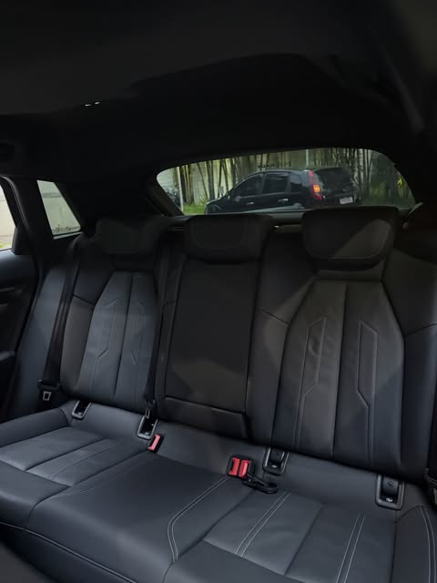 AUDI A3 SPORTBACK PERFORMANCE BLACK 40 TFSI MHEV S TRONIC - Imagem 10