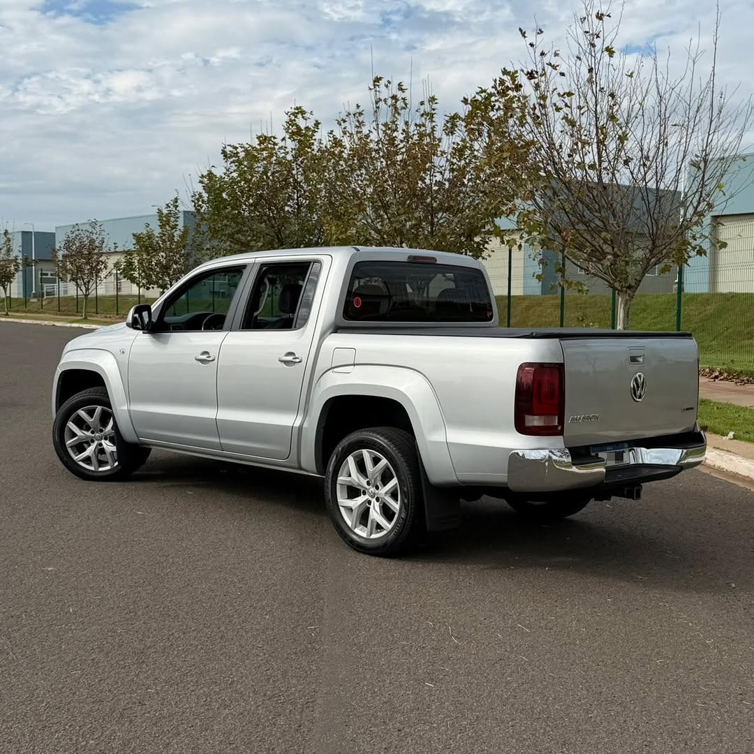 VOLKSWAGEN AMAROK HIGHLINE - Imagem 2