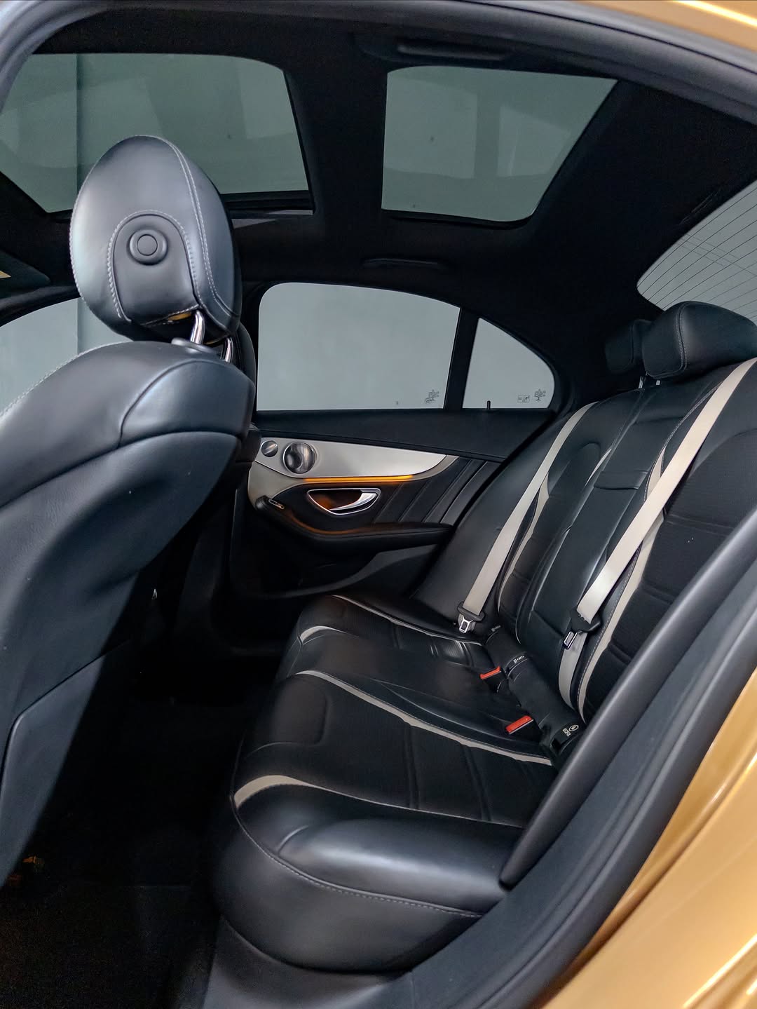 MERCEDES-BENZ C63 AMG - Imagem 6
