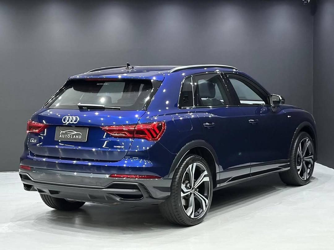 AUDI Q3 PERFORMANCE BLACK QUATTRO TIPTRONIC - Imagem 4