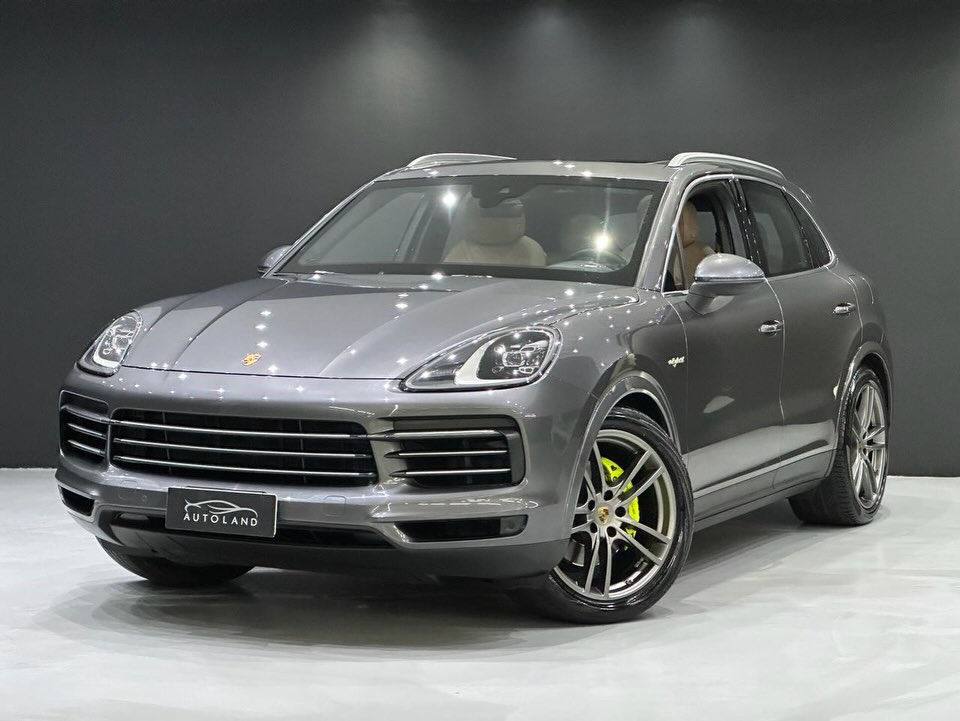 PORSCHE CAYENNE E-HYBRID AWD TIPTRONIC S BLINDADO - Imagem 3