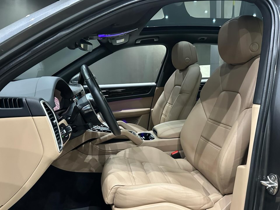 PORSCHE CAYENNE E-HYBRID AWD TIPTRONIC S BLINDADO - Imagem 6