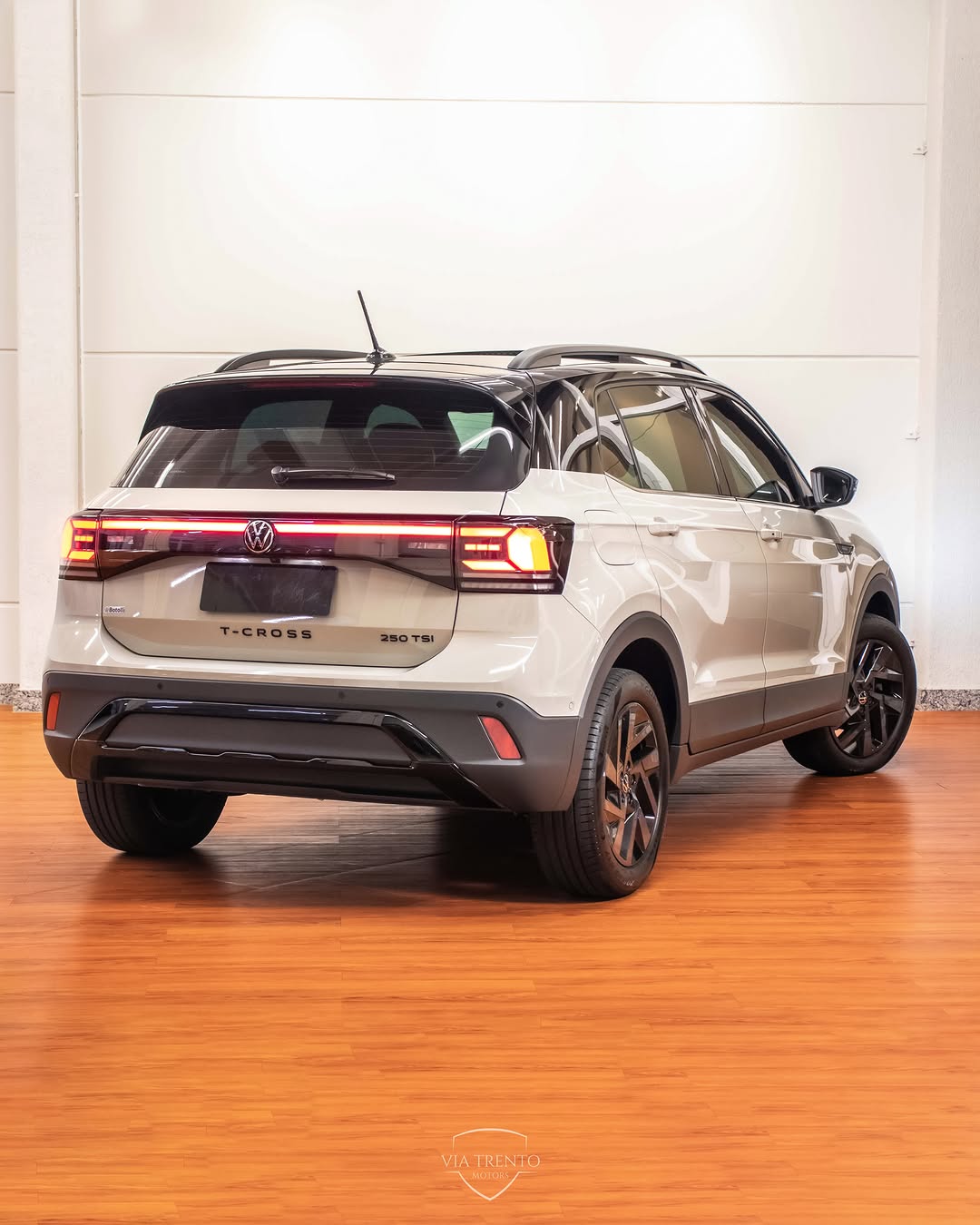 VOLKSWAGEN T-CROSS HIGHLINE 1.4 TSI - Imagem 4