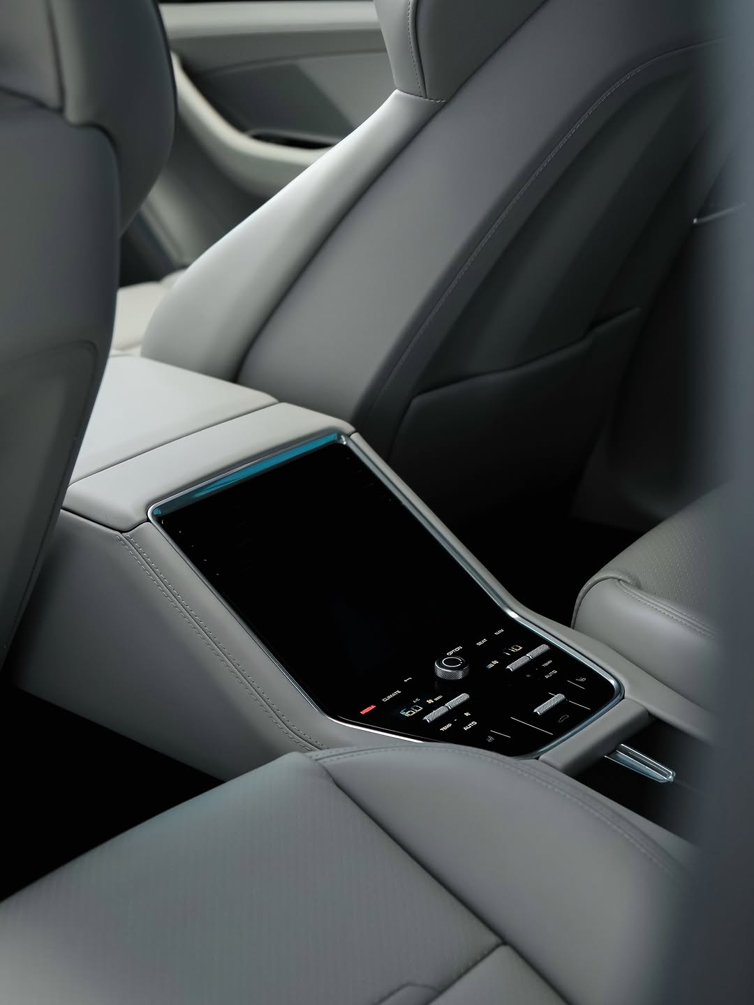 PORSCHE PANAMERA 2.9 V6 E-HYBRID 4 PDK - Imagem 5