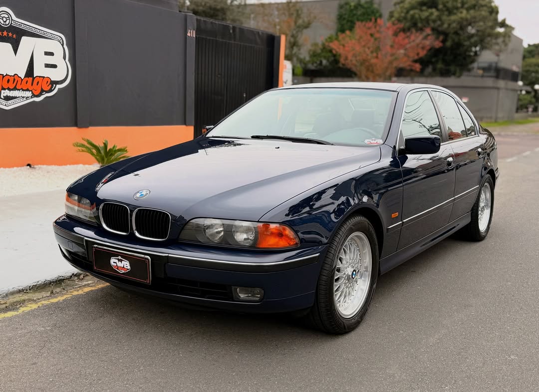 BMW 528I - Imagem 1